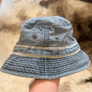 Zkapz vintage 90s y2k denim bucket hat white trim medium/large